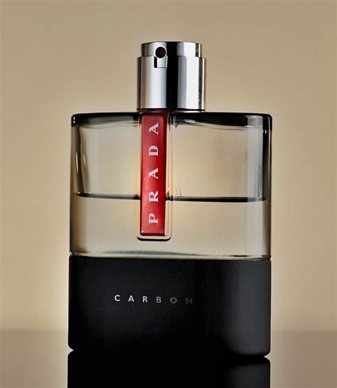 Prada Luna Rossa carbon sample